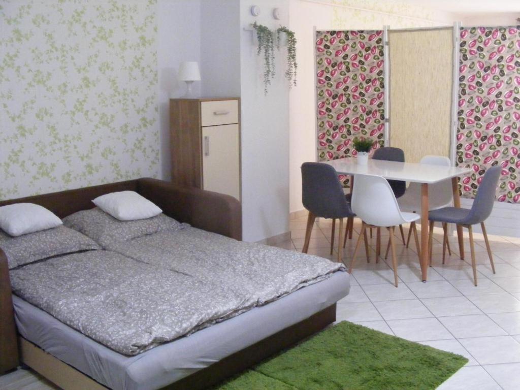 Fortuna Apartmanok Eger Kültér fotó